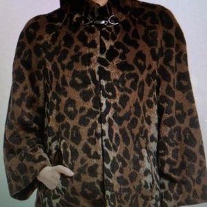 Betsey Johnson Size Medium Leopard  Print Coat